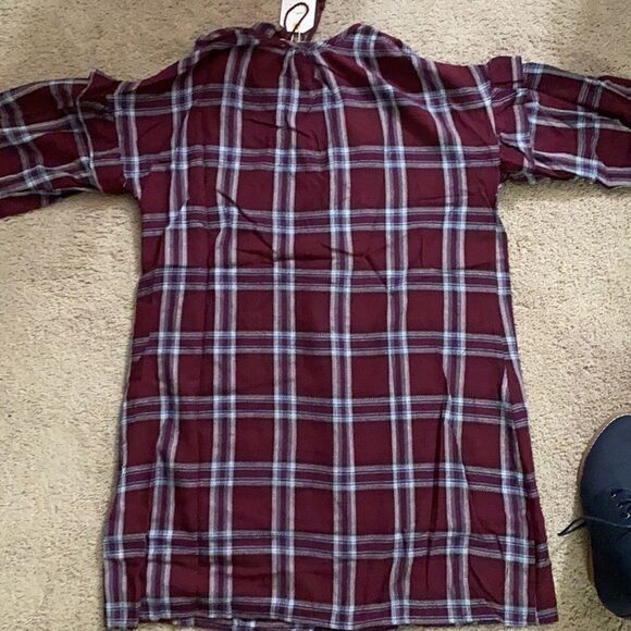 NWT Gorgeous Top - Picture 3 of 5